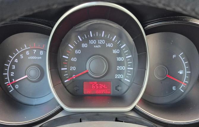 Kia Rio III Рестайлинг с пробегом 2017 года, цена 1 110 000 рублей, 159000 км, седан, Автокод Объявления