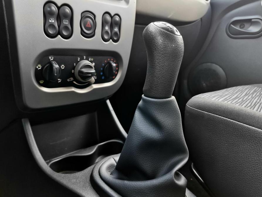 Renault Sandero I Нижний Новгород  - изображение 14