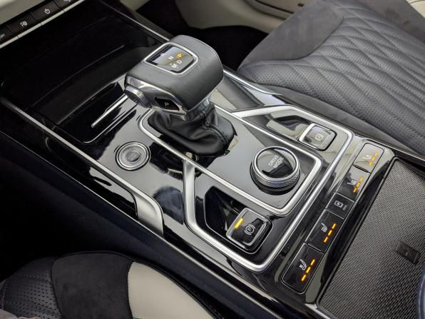 Hongqi HS5 I с пробегом 2023 года, цена 2 525 000 рублей, 53254 км, внедорожник, Автокод Объявления