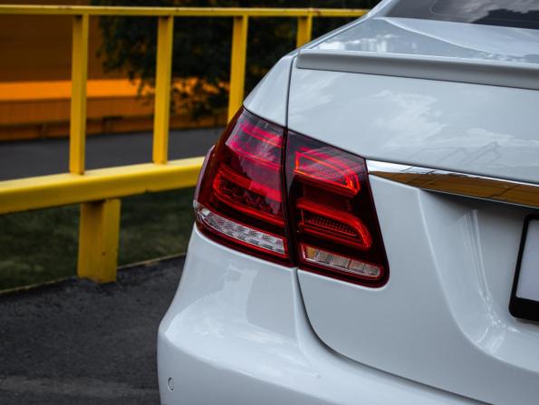 Mercedes-Benz E-Класс IV (W212 S212 C207) Рестайлинг с пробегом 2015 года, цена 2 550 000 рублей, 142537 км, седан, Автокод Объявления