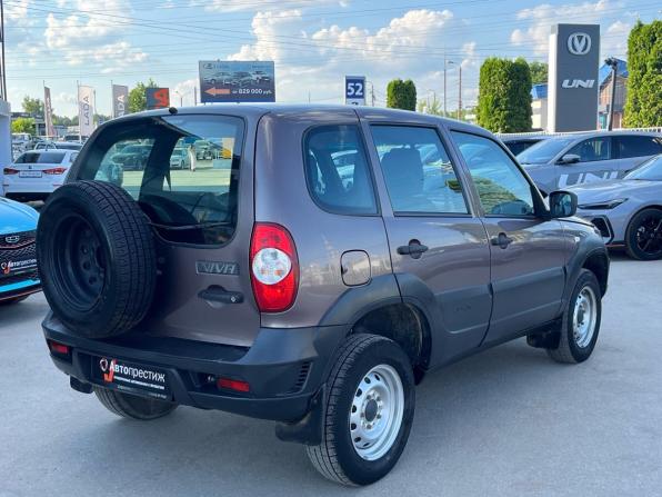 Chevrolet Niva I Рестайлинг с пробегом 2019 года, цена 730 000 рублей, 74500 км, внедорожник, Автокод Объявления