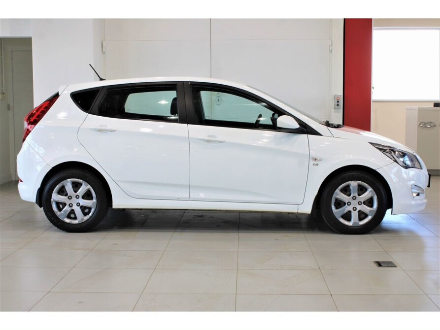 Hyundai Solaris I Рестайлинг Москва  - изображение 5