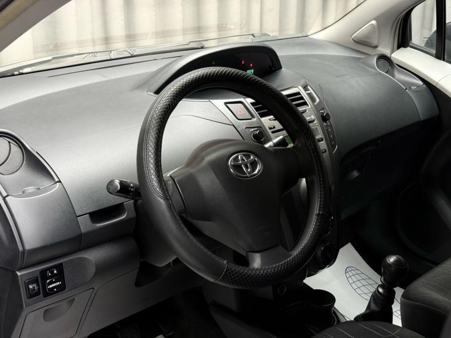 Toyota Yaris II Ижевск  - изображение 9