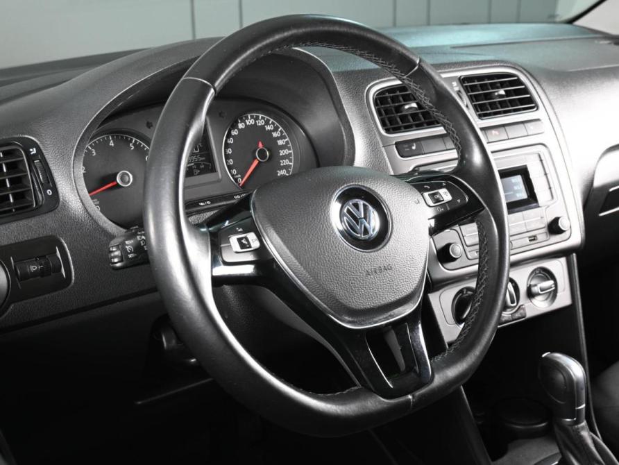 Volkswagen Polo V Рестайлинг Ростов-на-Дону  - изображение 12