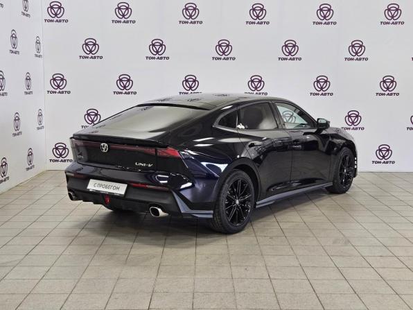 Changan UNI-V I с пробегом 2023 года, цена 2 165 000 рублей, 46116 км, лифтбек, Автокод Объявления