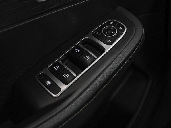 Omoda C5 I Рестайлинг с пробегом 2024 года, цена 1 670 000 рублей, 38192 км, внедорожник, Автокод Объявления