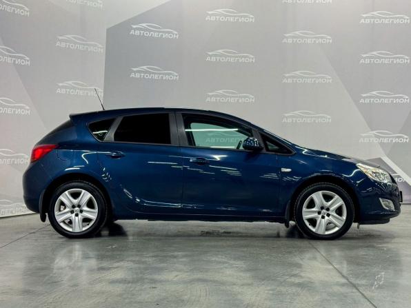 Opel Astra J с пробегом 2011 года, цена 790 000 рублей, 90650 км, хэтчбек, Автокод Объявления