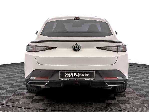 Changan Lamore с пробегом 2023 года, цена 1 755 000 рублей, 61939 км, седан, Автокод Объявления