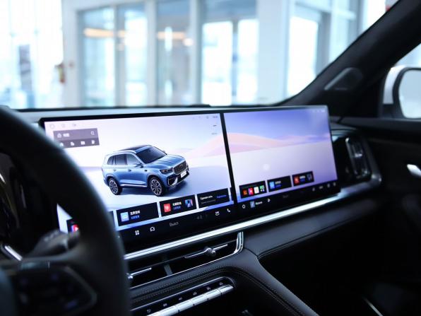 Geely Xingyue L I Рестайлинг 2 с пробегом 2025 года, цена 4 150 000 рублей, 5 км, внедорожник, Автокод Объявления
