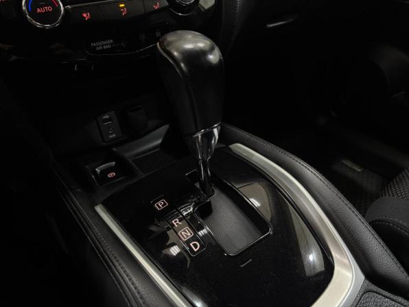 Nissan Qashqai II с пробегом 2014 года, цена 1 380 000 рублей, 235213 км, внедорожник, Автокод Объявления