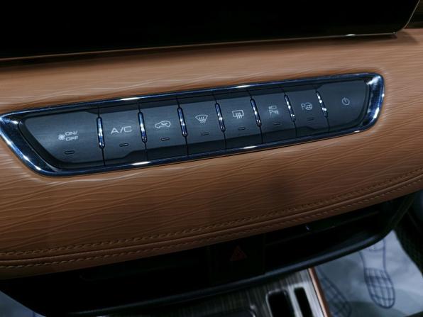 Haval Jolion I с пробегом 2023 года, цена 1 800 000 рублей, 68231 км, внедорожник, Автокод Объявления