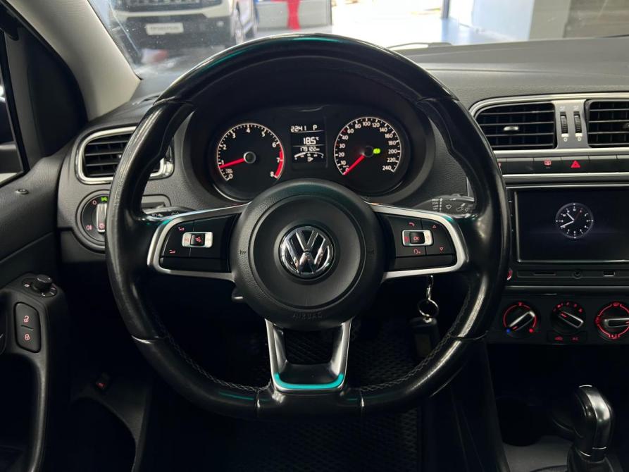 Volkswagen Polo V Рестайлинг Казань  - изображение 12
