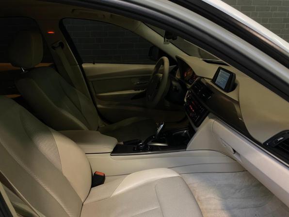 BMW 3 серии VI (F3x) с пробегом 2012 года, цена 1 550 000 рублей, 235418 км, седан, Автокод Объявления