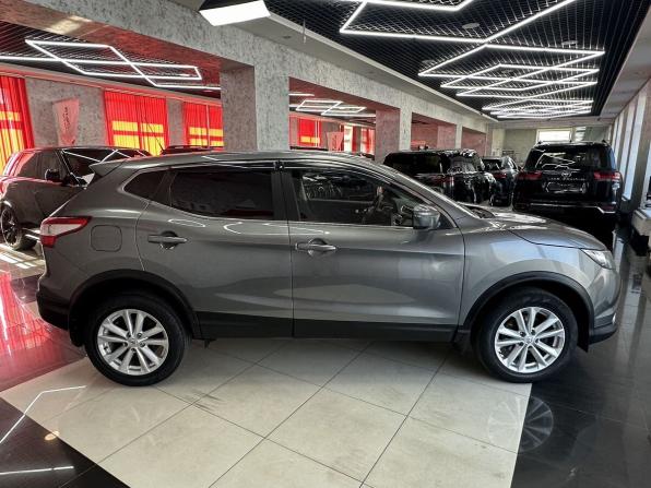 Nissan Qashqai II с пробегом 2016 года, цена 1 799 000 рублей, 98620 км, внедорожник, Автокод Объявления