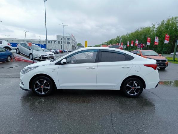 Hyundai Solaris II с пробегом 2019 года, цена 1 349 995 рублей, 79181 км, седан, Автокод Объявления