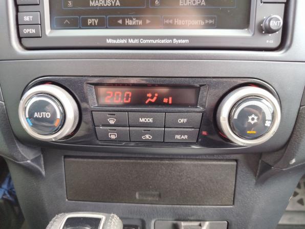 Mitsubishi Pajero IV Рестайлинг 1 с пробегом 2012 года, цена 2 249 000 рублей, 127941 км, внедорожник, Автокод Объявления