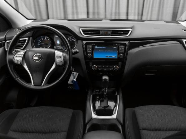 Nissan Qashqai II с пробегом 2017 года, цена 1 640 000 рублей, 126114 км, внедорожник, Автокод Объявления