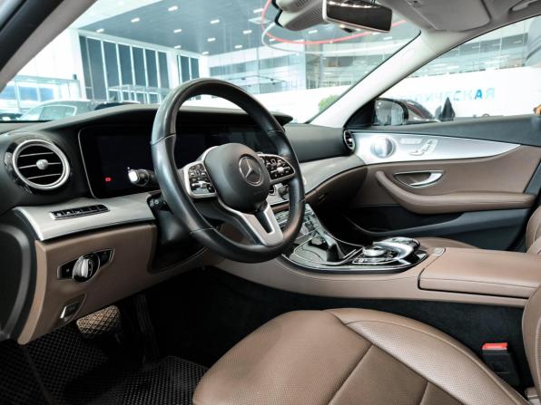 Mercedes-Benz E-Класс V (W213 S213 C238) Рестайлинг с пробегом 2020 года, цена 4 299 000 рублей, 148000 км, седан, Автокод Объявления