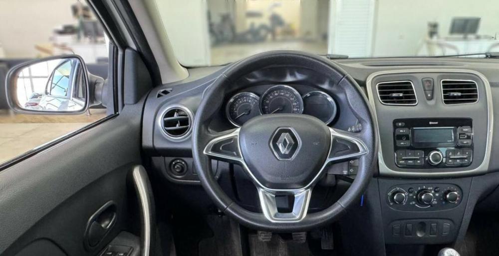 Renault Logan II Рестайлинг Шахты  - изображение 12