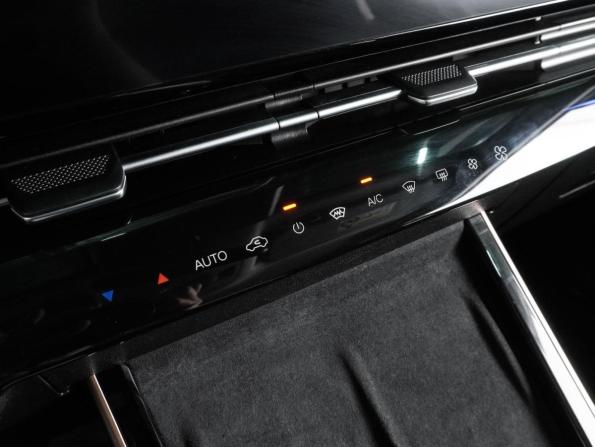 Omoda C5 I с пробегом 2023 года, цена 1 987 000 рублей, 27888 км, внедорожник, Автокод Объявления