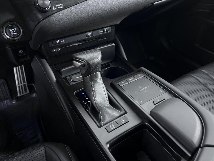 Lexus ES VII Калининград  - изображение 17