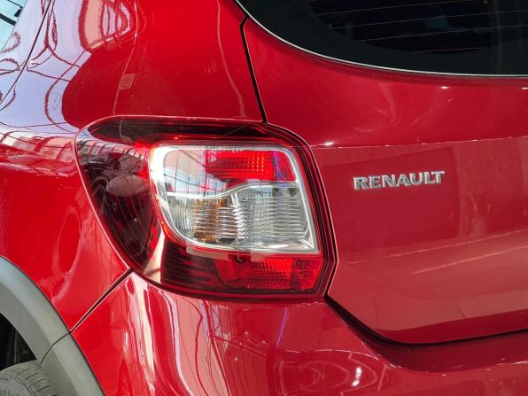 Renault Sandero II Рестайлинг с пробегом 2019 года, цена 1 350 000 рублей, 55700 км, хэтчбек, Автокод Объявления