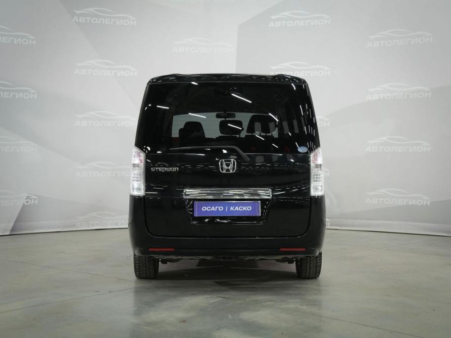 Honda Stepwgn IV Рестайлинг Новосибирск  - изображение 6