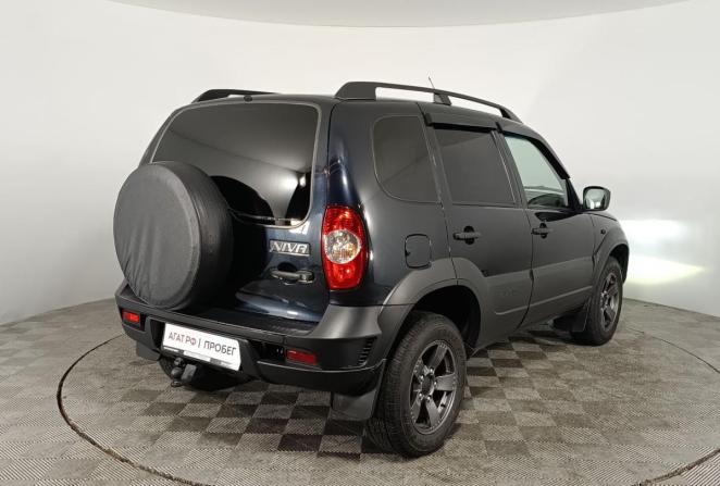 Chevrolet Niva I Рестайлинг с пробегом 2019 года, цена 940 000 рублей, 93271 км, внедорожник, Автокод Объявления