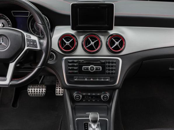 Mercedes-Benz GLA AMG I (X156) с пробегом 2015 года, цена 1 998 000 рублей, 139788 км, внедорожник, Автокод Объявления