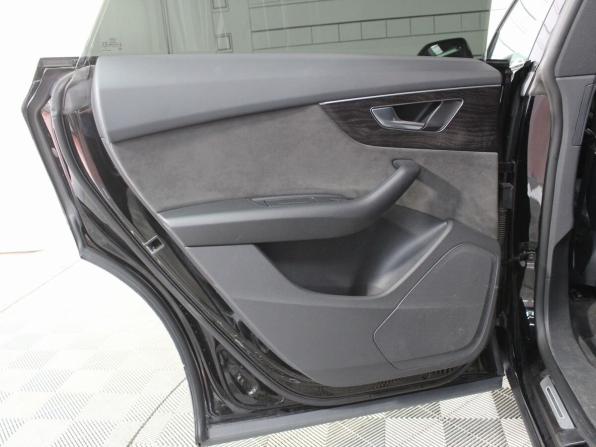 Audi Q8 I (4M) с пробегом 2021 года, цена 7 350 000 рублей, 80197 км, внедорожник, Автокод Объявления