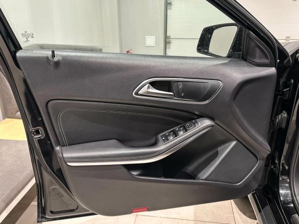 Mercedes-Benz GLA I (X156) с пробегом 2014 года, цена 1 804 238 рублей, 98000 км, внедорожник, Автокод Объявления