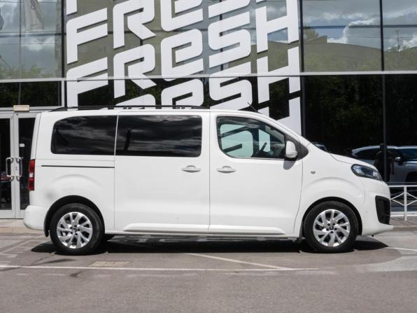 Citroen SpaceTourer I с пробегом 2017 года, цена 2 690 000 рублей, 111631 км, минивэн, Автокод Объявления