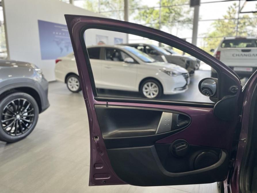 Peugeot 107 I Рестайлинг 2 Ростов-на-Дону  - изображение 9
