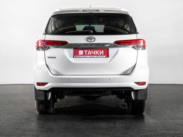Toyota Fortuner II с пробегом 2018 года, цена 3 300 000 рублей, 212086 км, внедорожник, Автокод Объявления