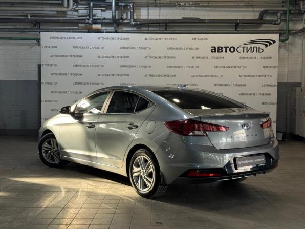 Hyundai Elantra VI (AD) Рестайлинг с пробегом 2019 года, цена 1 349 000 рублей, 242000 км, седан, Автокод Объявления