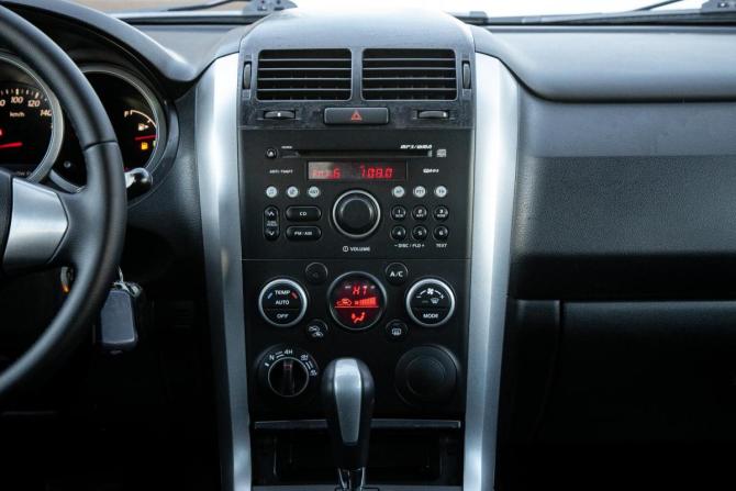 Suzuki Grand Vitara II Рестайлинг с пробегом 2010 года, цена 1 149 000 рублей, 194000 км, внедорожник, Автокод Объявления