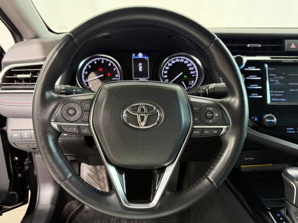 Toyota Camry VIII (XV70) с пробегом 2020 года, цена 3 500 000 рублей, 16031 км, седан, Автокод Объявления