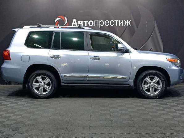 Toyota Land Cruiser 200 Series Рестайлинг 1 с пробегом 2012 года, цена 2 999 000 рублей, 152412 км, внедорожник, Автокод Объявления