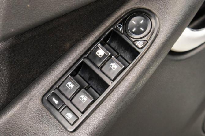 Lada (ВАЗ) Granta I Рестайлинг с пробегом 2015 года, цена 649 000 рублей, 109000 км, лифтбек, Автокод Объявления