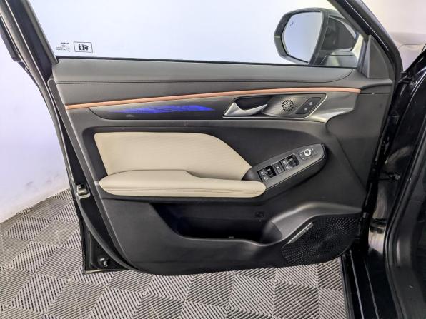 Haval Jolion I Рестайлинг с пробегом 2025 года, цена 2 200 000 рублей, 47816 км, внедорожник, Автокод Объявления