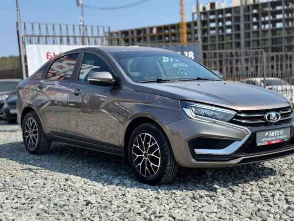 Lada (ВАЗ) Vesta I Рестайлинг (NG) с пробегом 2024 года, цена 1 320 000 рублей, 60000 км, седан, Автокод Объявления