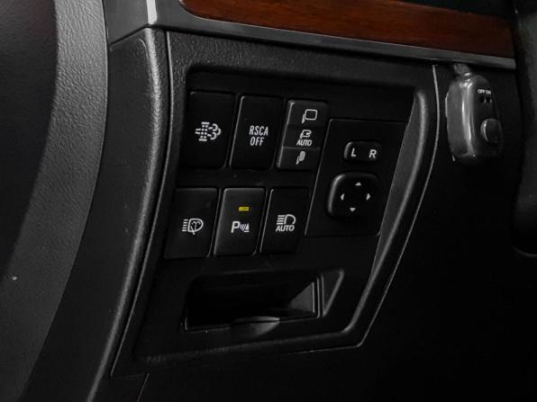 Toyota Land Cruiser 200 Series Рестайлинг 2 с пробегом 2020 года, цена 7 200 000 рублей, 171432 км, внедорожник, Автокод Объявления