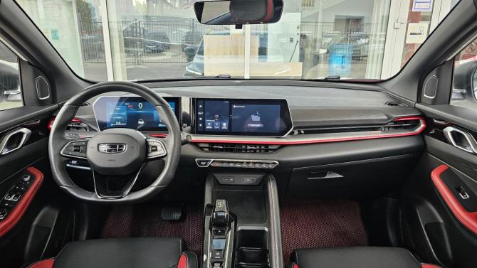 Geely Coolray I Рестайлинг с пробегом 2024 года, цена 2 149 000 рублей, 39000 км, внедорожник, Автокод Объявления
