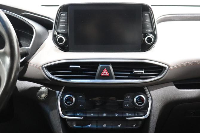 Hyundai Santa Fe IV с пробегом 2019 года, цена 2 540 000 рублей, 137903 км, внедорожник, Автокод Объявления