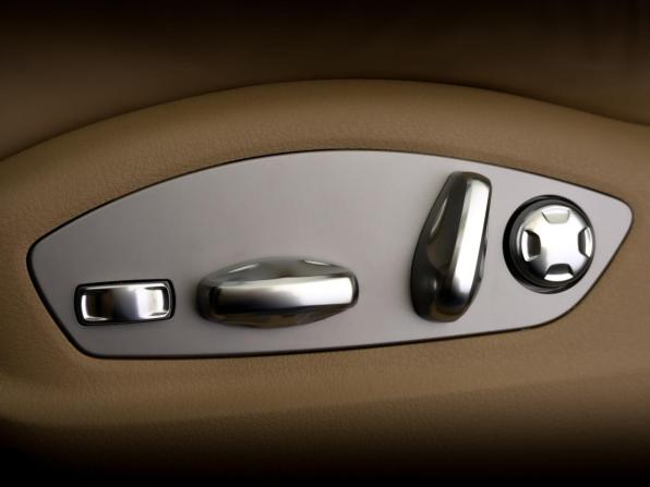 Porsche Macan I Рестайлинг с пробегом 2020 года, цена 7 355 000 рублей, 7648 км, внедорожник, Автокод Объявления