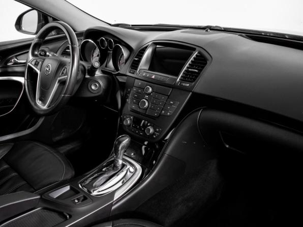 Opel Insignia I с пробегом 2011 года, цена 800 000 рублей, 218001 км, седан, Автокод Объявления