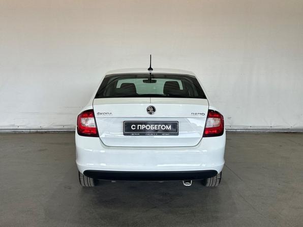 Skoda Rapid I Рестайлинг с пробегом 2019 года, цена 995 000 рублей, 172000 км, лифтбек, Автокод Объявления