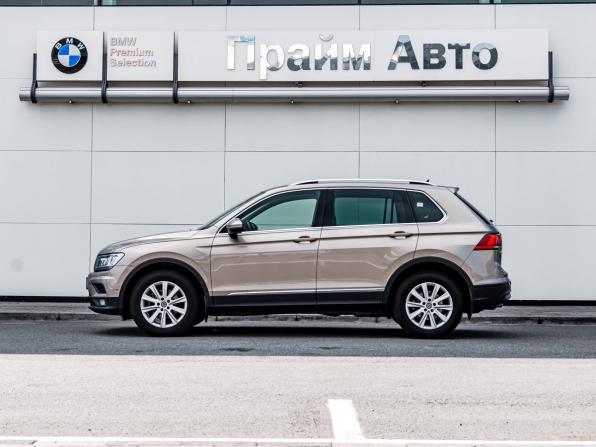 Volkswagen Tiguan II с пробегом 2017 года, цена 2 410 000 рублей, 126411 км, внедорожник, Автокод Объявления