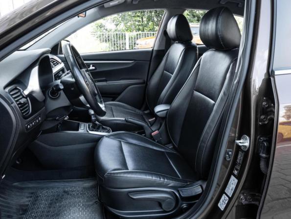 Kia Rio IV Рестайлинг с пробегом 2021 года, цена 1 780 000 рублей, 114859 км, седан, Автокод Объявления