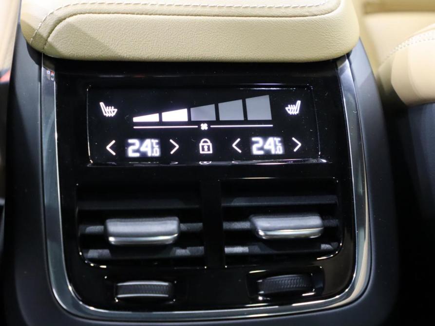 Volvo V60 Cross Country II Санкт-Петербург  - изображение 22